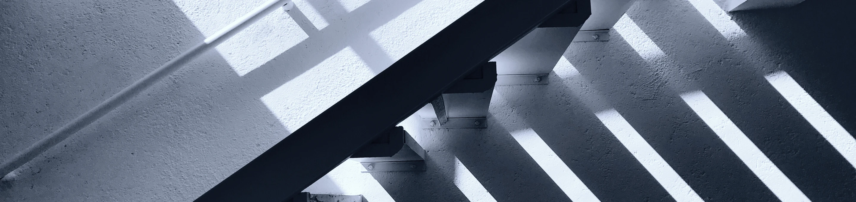 ติดต่อนักลงทุนสัมพันธ์